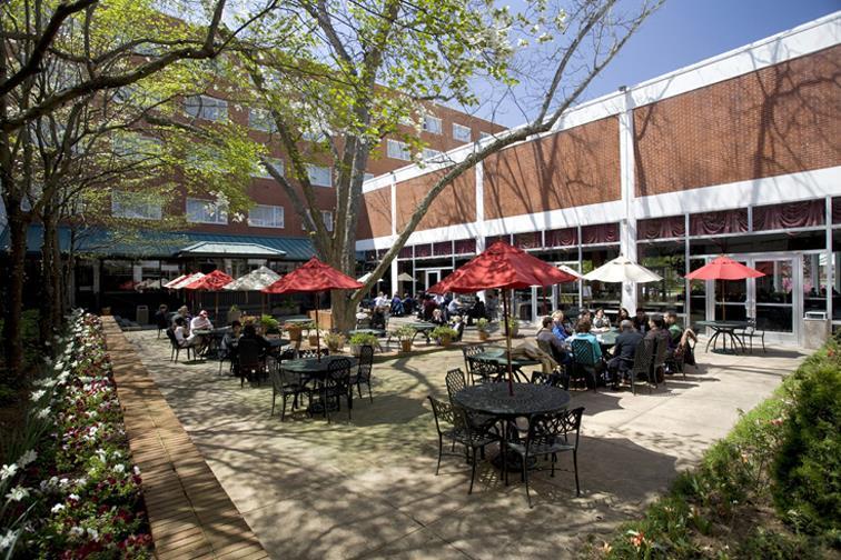 The University Of Georgia Center For Continuing Education & Hotel Athens Restaurant billede